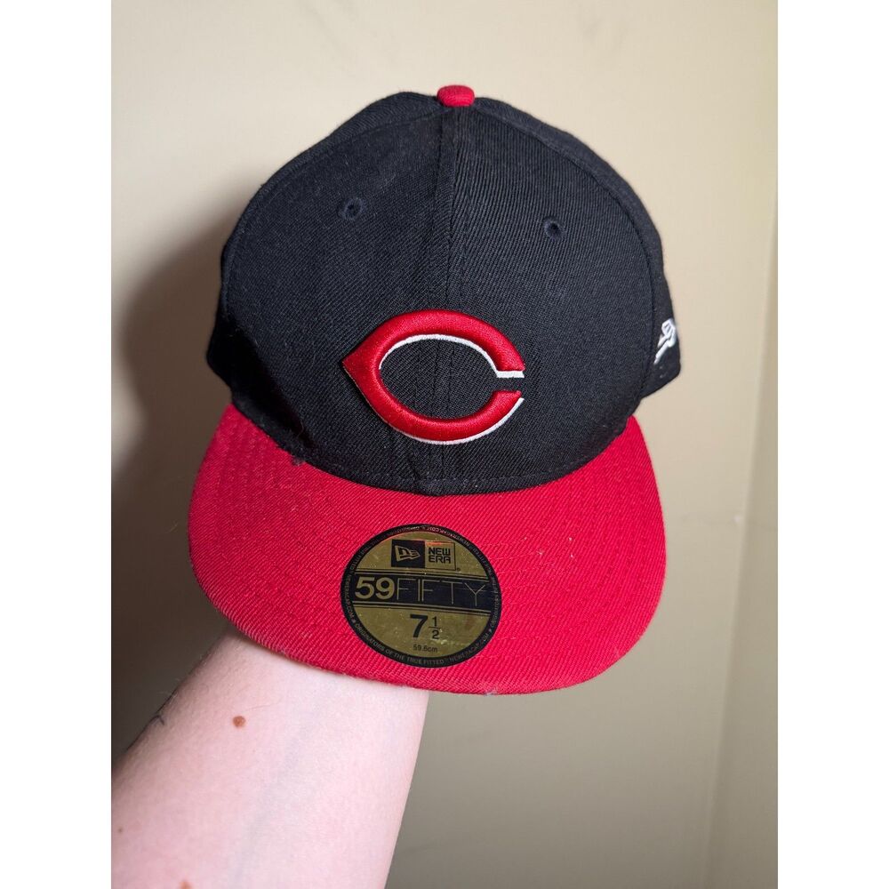 59Fifty New Era Cincinatti Reds Fitted Hat | Size 7 1/2 | MLB Sports